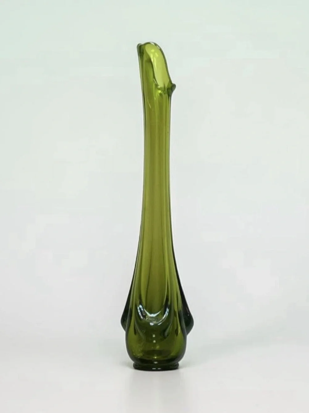 Vintage MCM Viking Green Epic Drape Swung Glass Vase